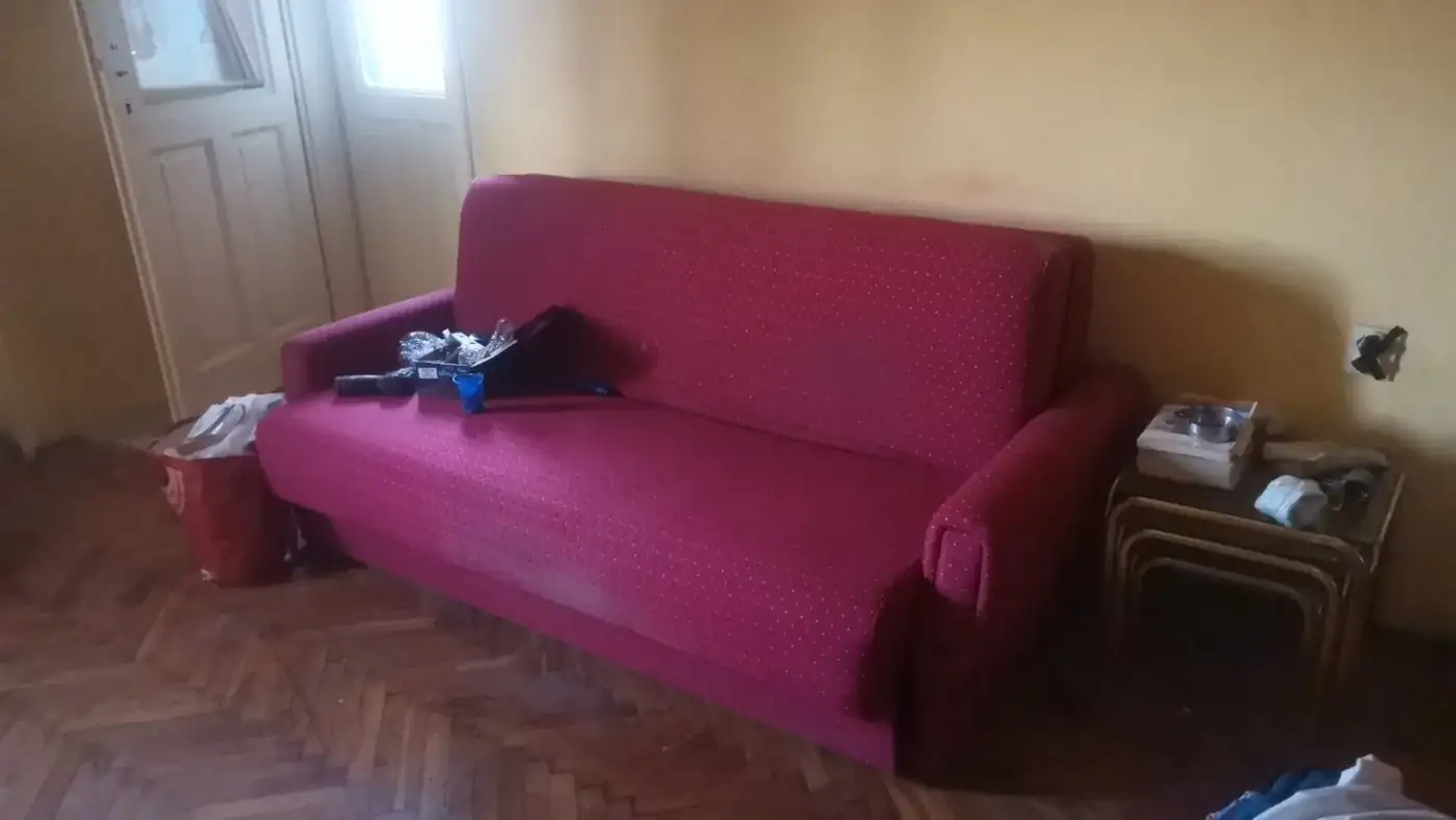 Odnošenje nameštaja — Stari grad