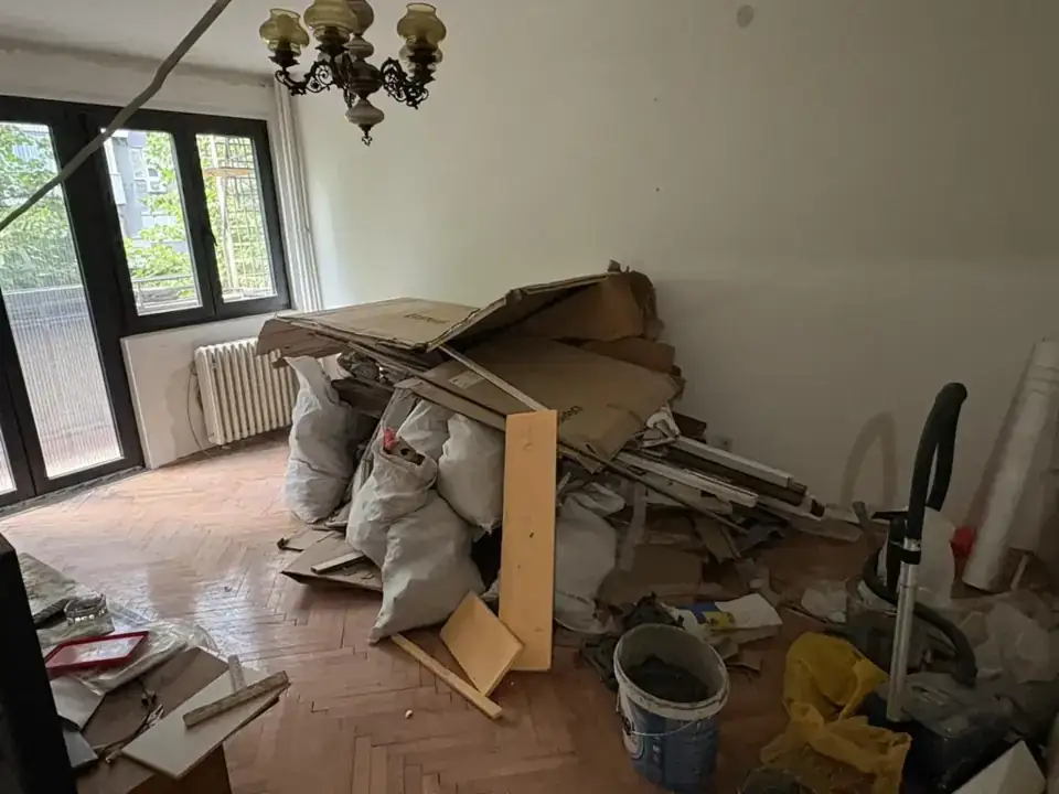 Kabasti otpad i priprema za odvoz na deponiju